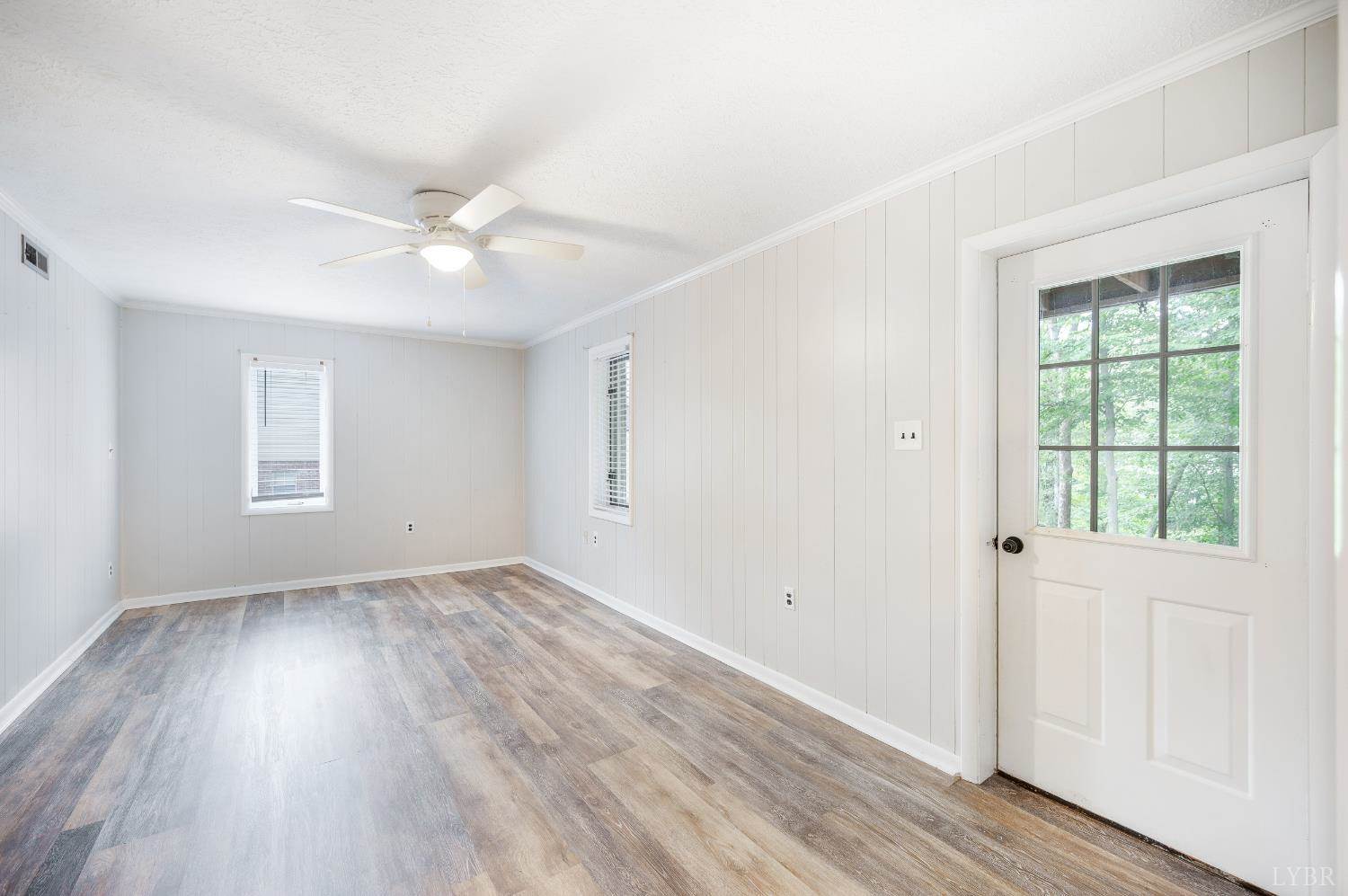 106 Constitution Way, Forest, VA 24551