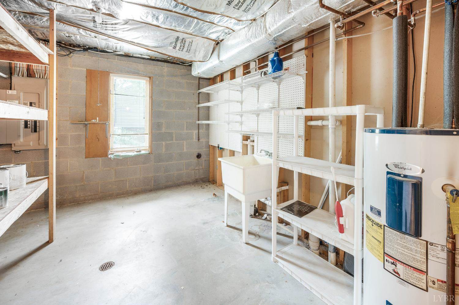 106 Constitution Way, Forest, VA 24551