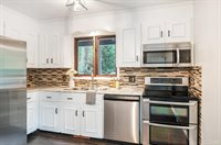 106 Constitution Way, Forest, VA 24551