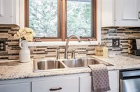 106 Constitution Way, Forest, VA 24551