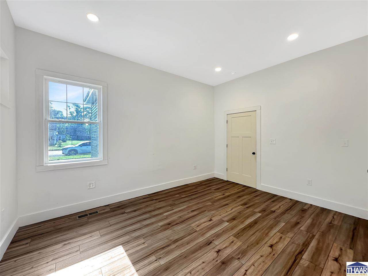 1200 North 10, Terre Haute, IN 47805