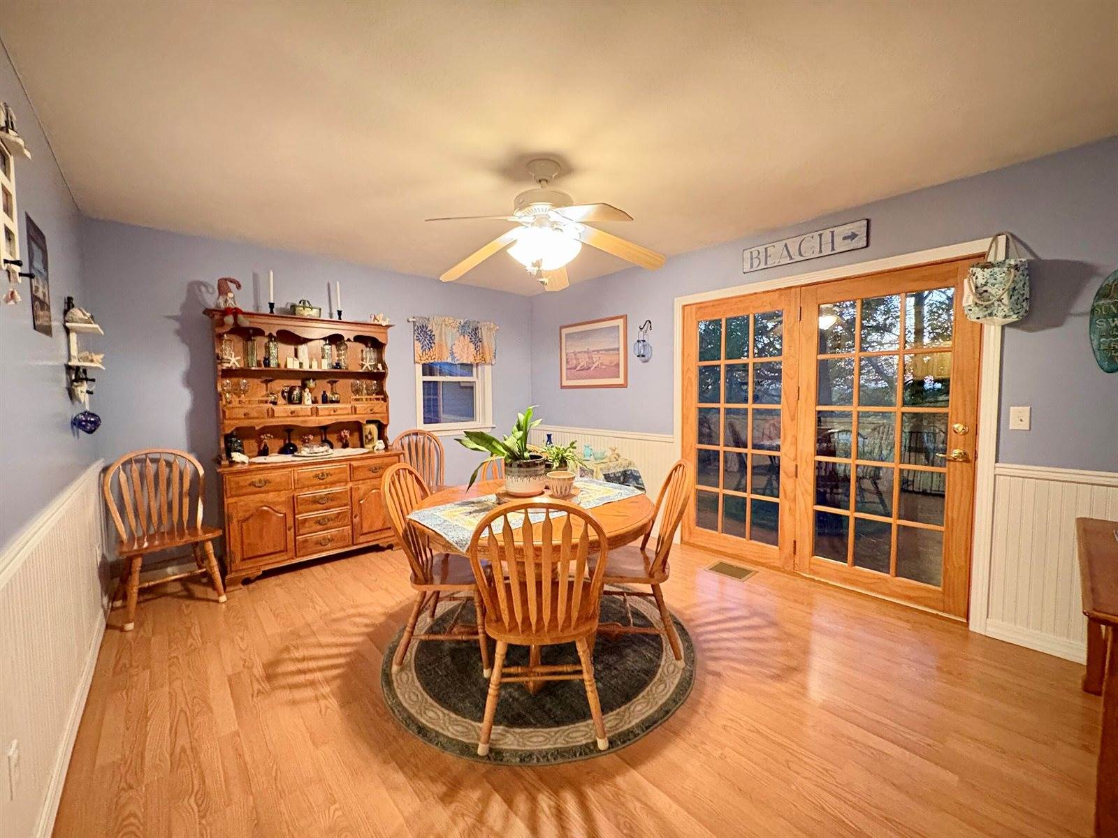 557 Enfield Road, Lincoln, ME 04457