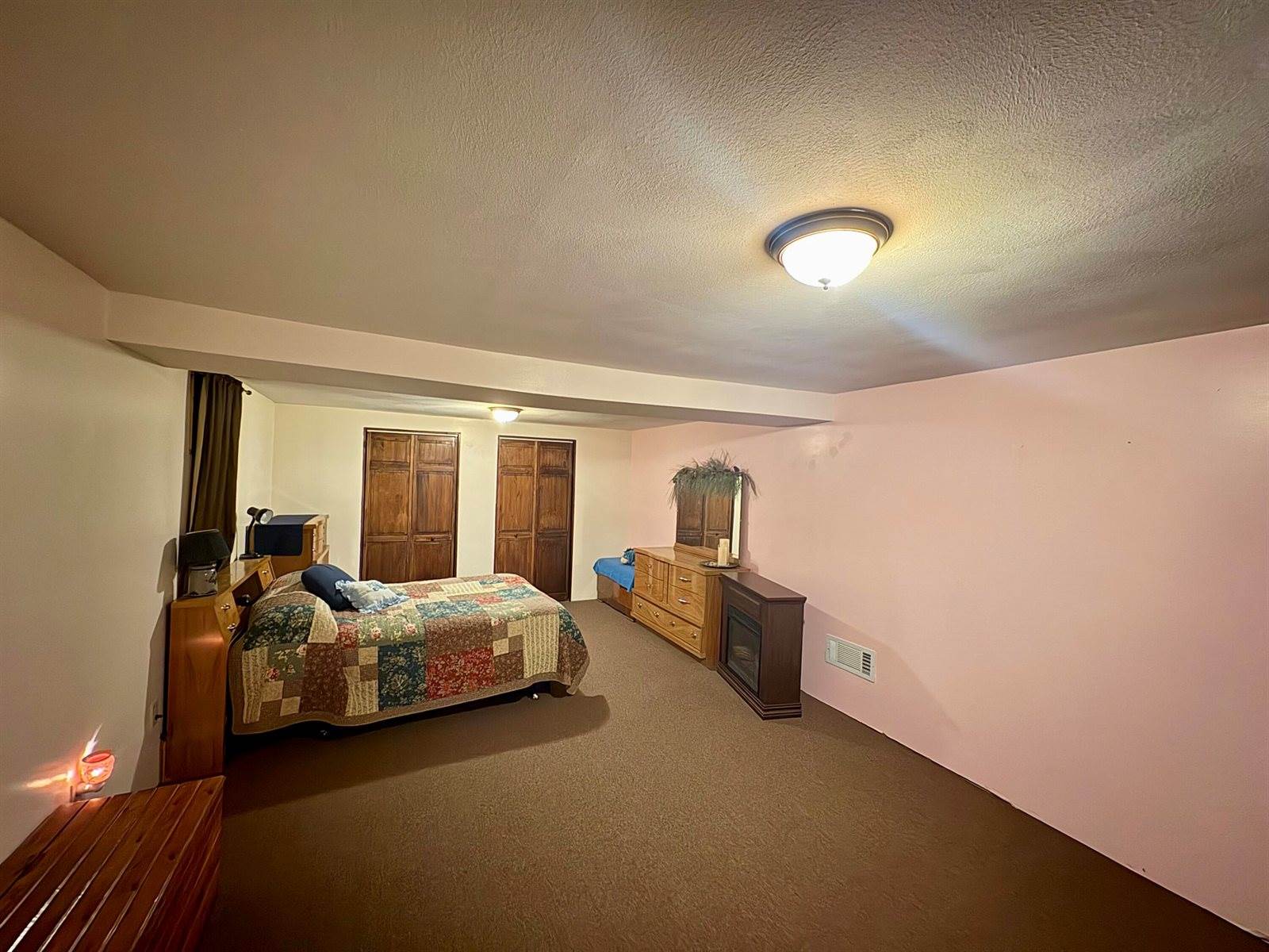 557 Enfield Road, Lincoln, ME 04457