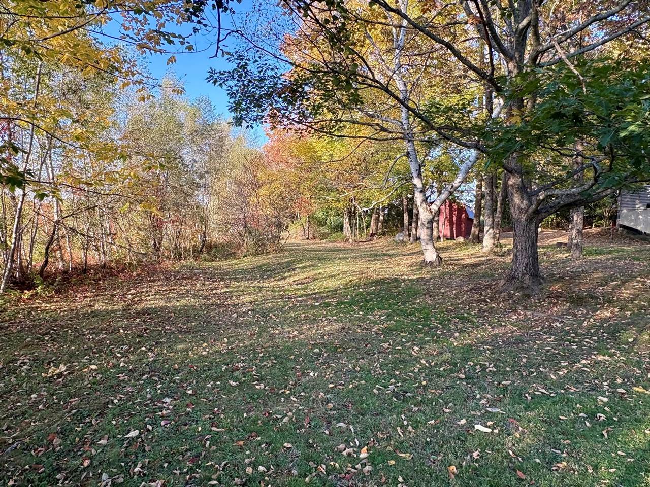 557 Enfield Road, Lincoln, ME 04457