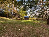 557 Enfield Road, Lincoln, ME 04457