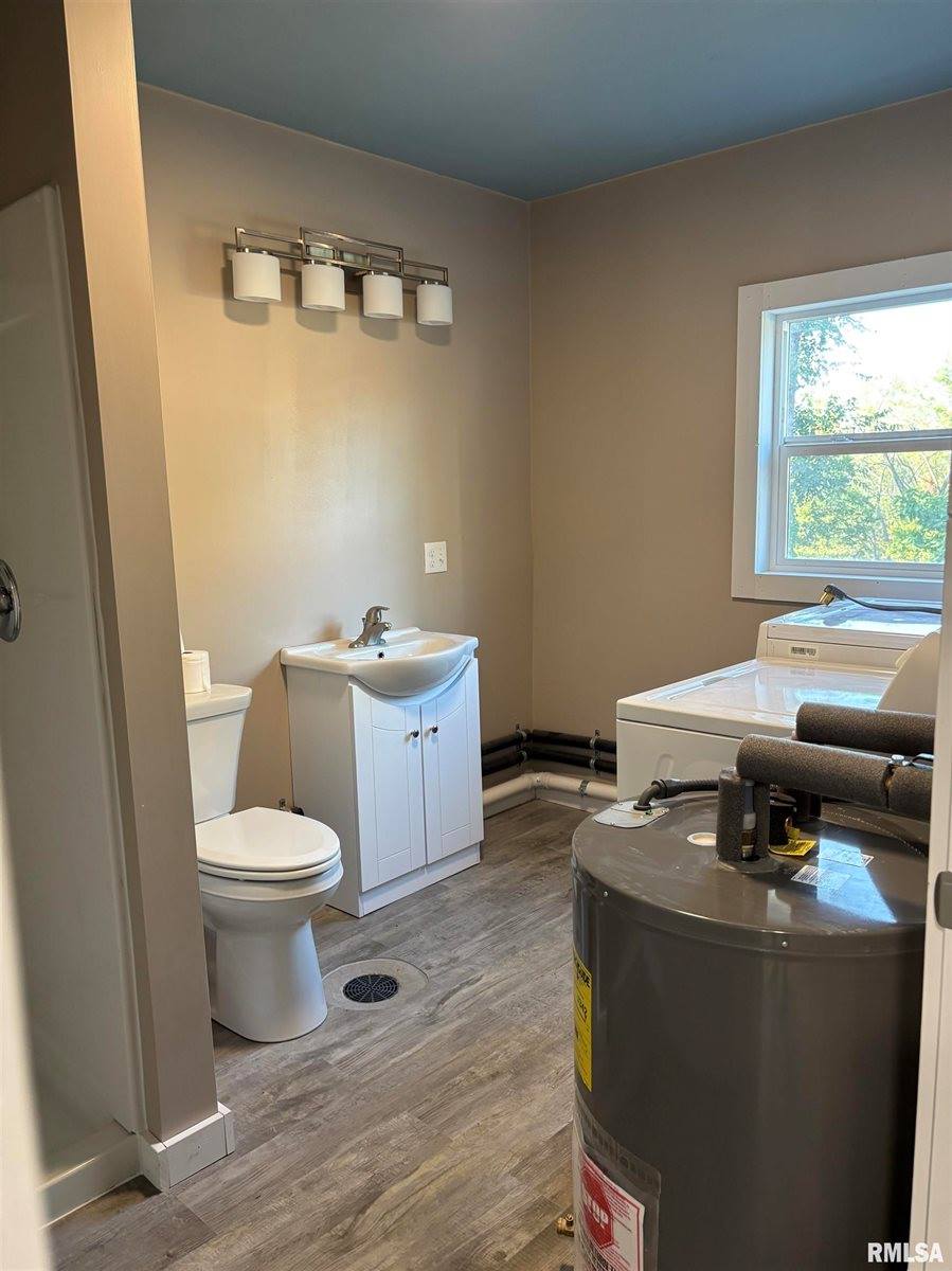 370 Thorn Drive, Toronto, IA 52777