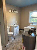 370 Thorn Drive, Toronto, IA 52777