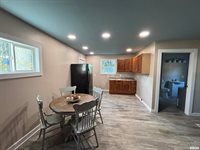 370 Thorn Drive, Toronto, IA 52777