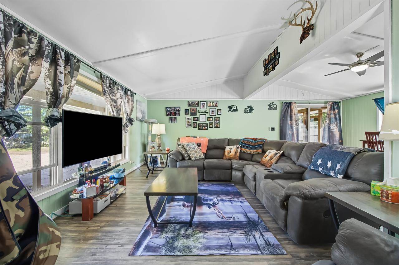 5499 Porter Road, Stevens Point, WI 54482