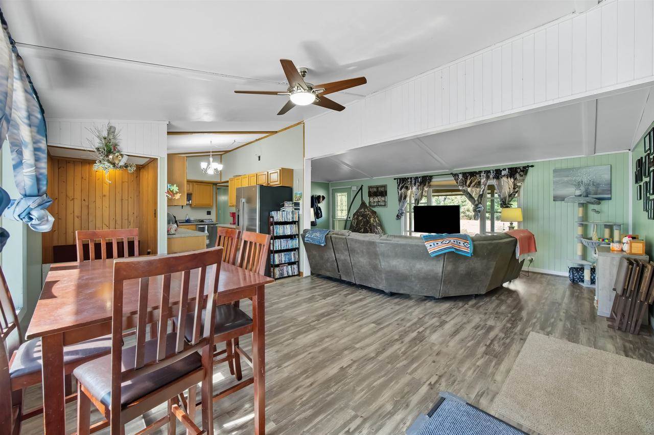 5499 Porter Road, Stevens Point, WI 54482