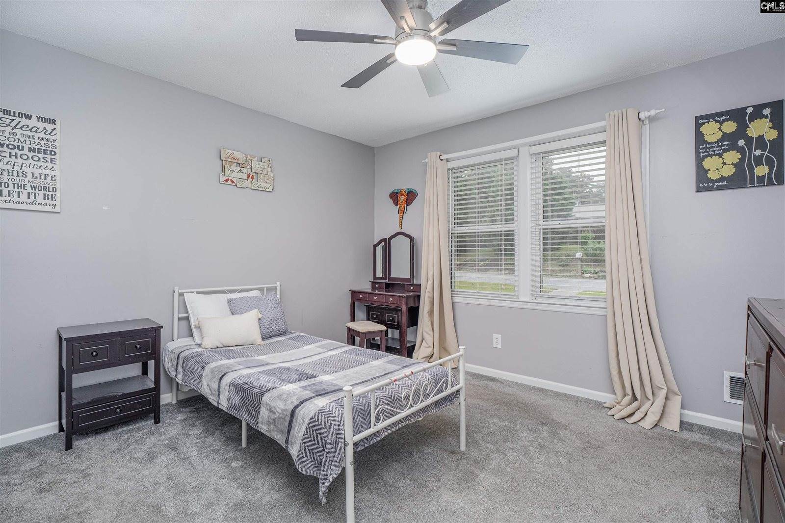 916 Mohegan, West Columbia, SC 29169