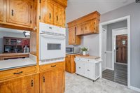 916 Mohegan, West Columbia, SC 29169