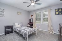 916 Mohegan, West Columbia, SC 29169