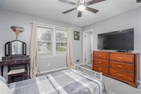 916 Mohegan, West Columbia, SC 29169