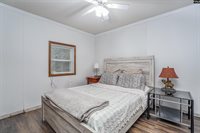 916 Mohegan, West Columbia, SC 29169