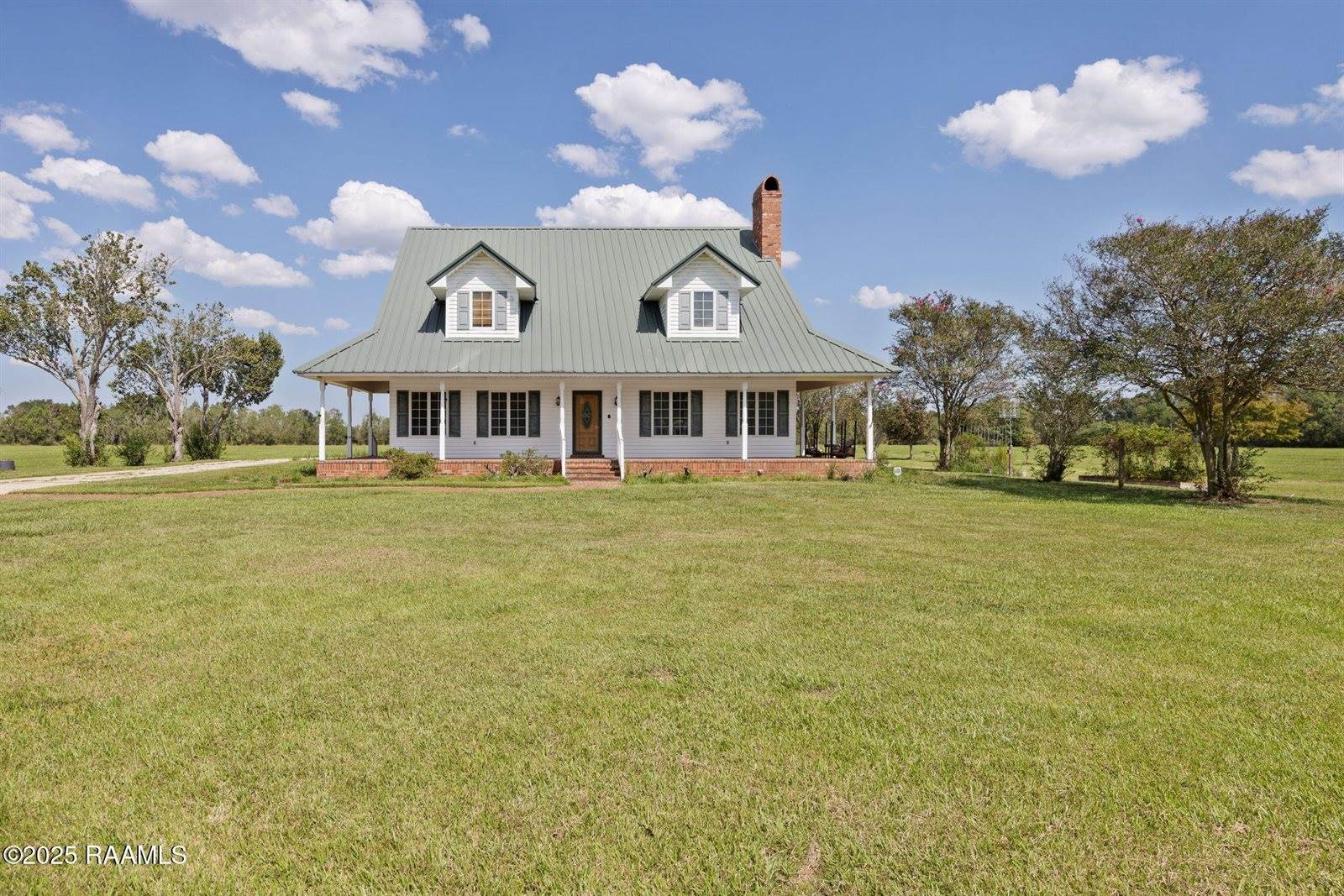 15011 South Guegnon Street, Abbeville, LA 70510