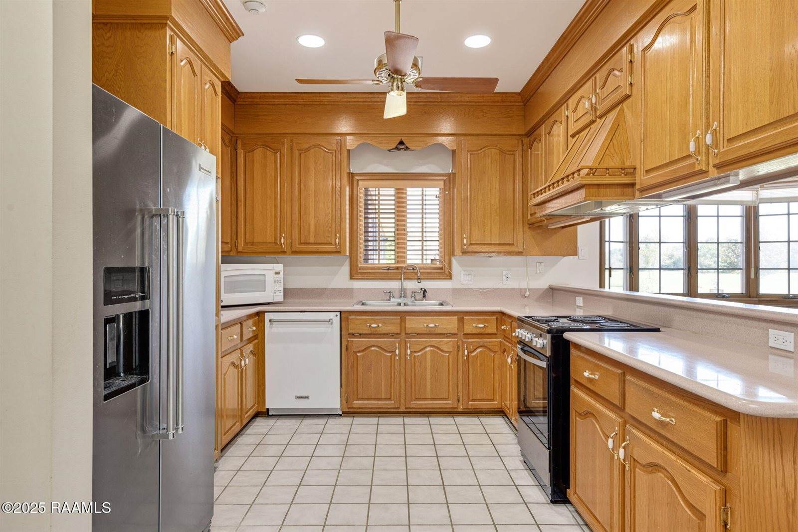 15011 South Guegnon Street, Abbeville, LA 70510