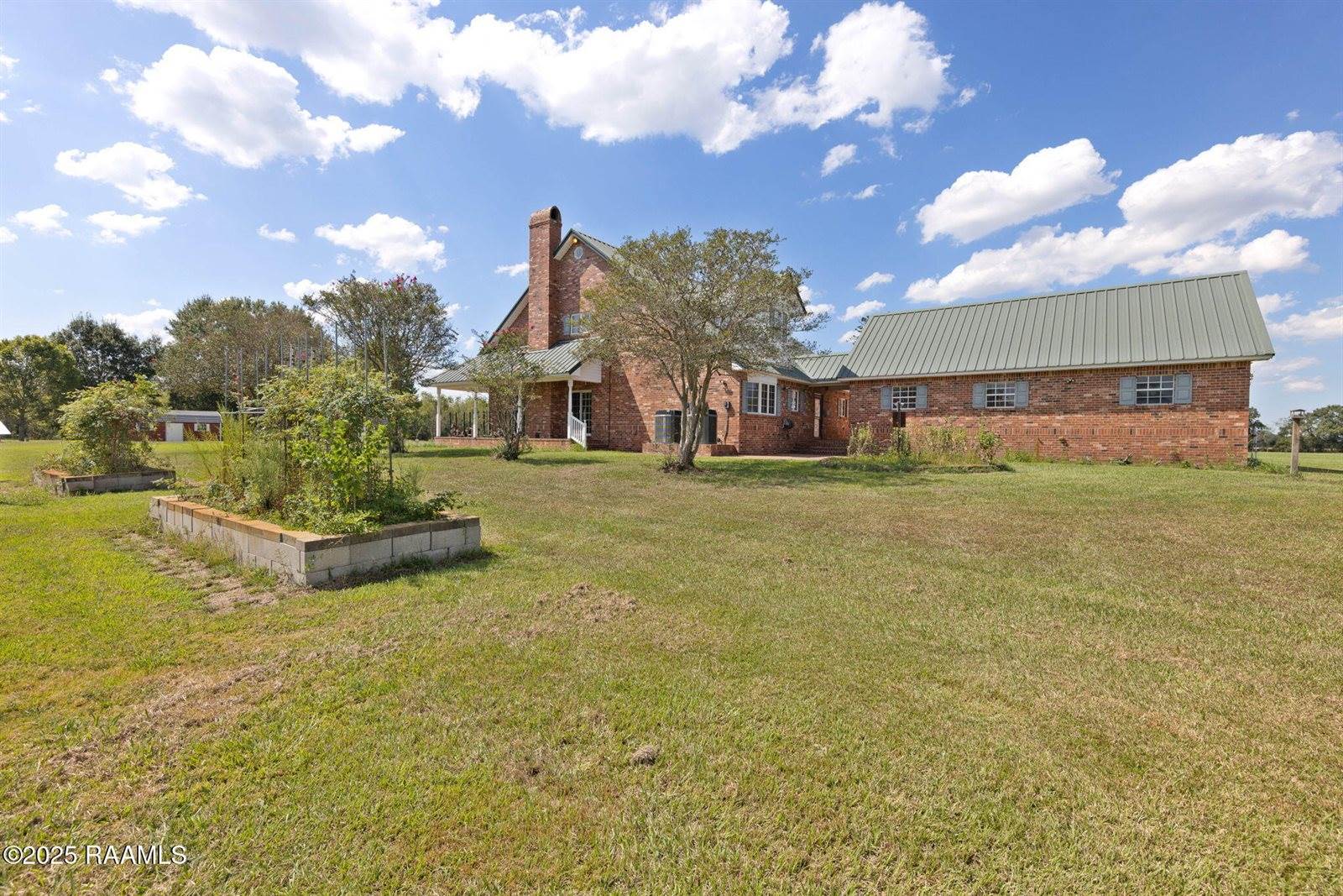 15011 South Guegnon Street, Abbeville, LA 70510