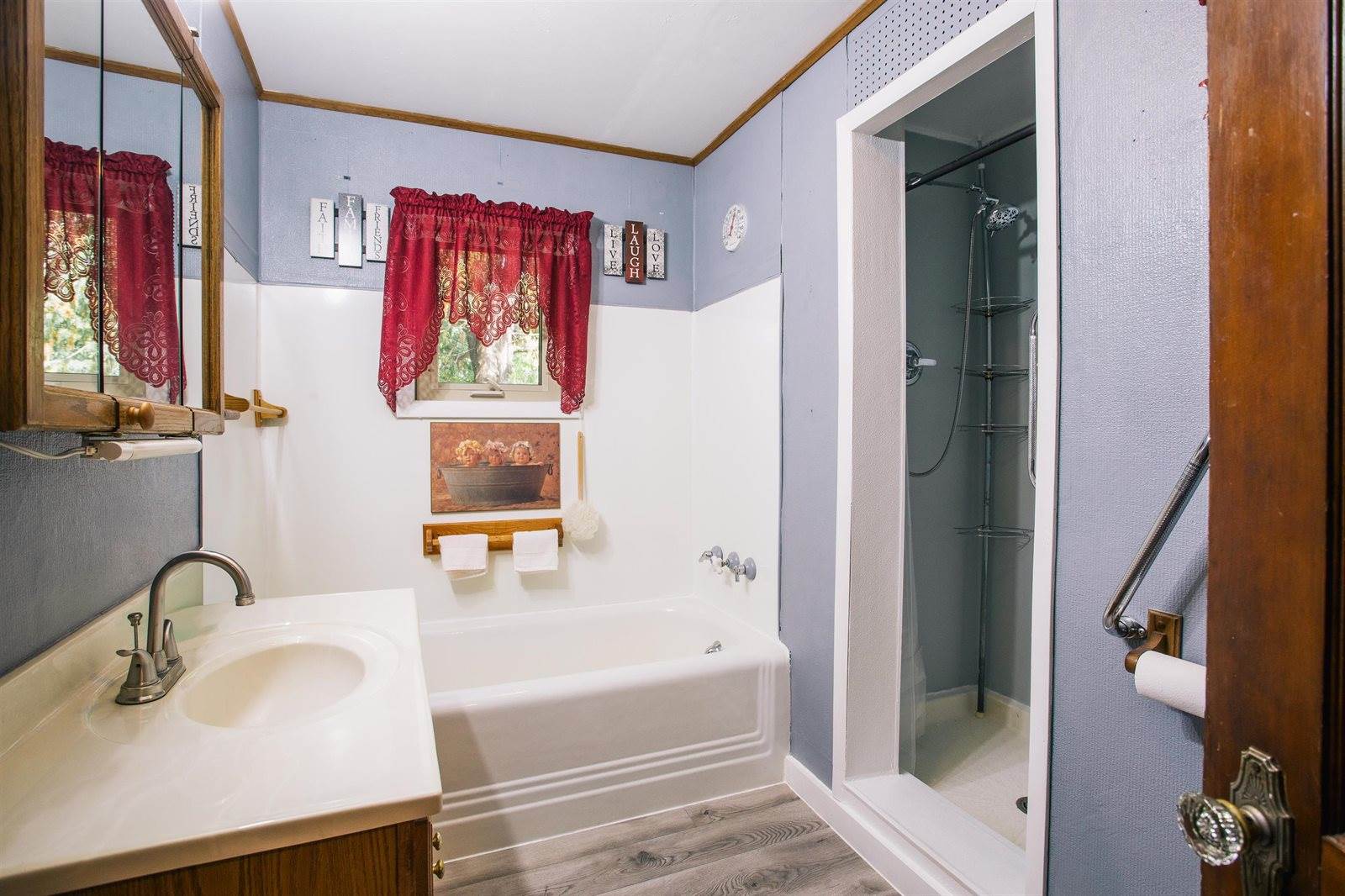 117 Hewett Street, Neillsville, WI 54456