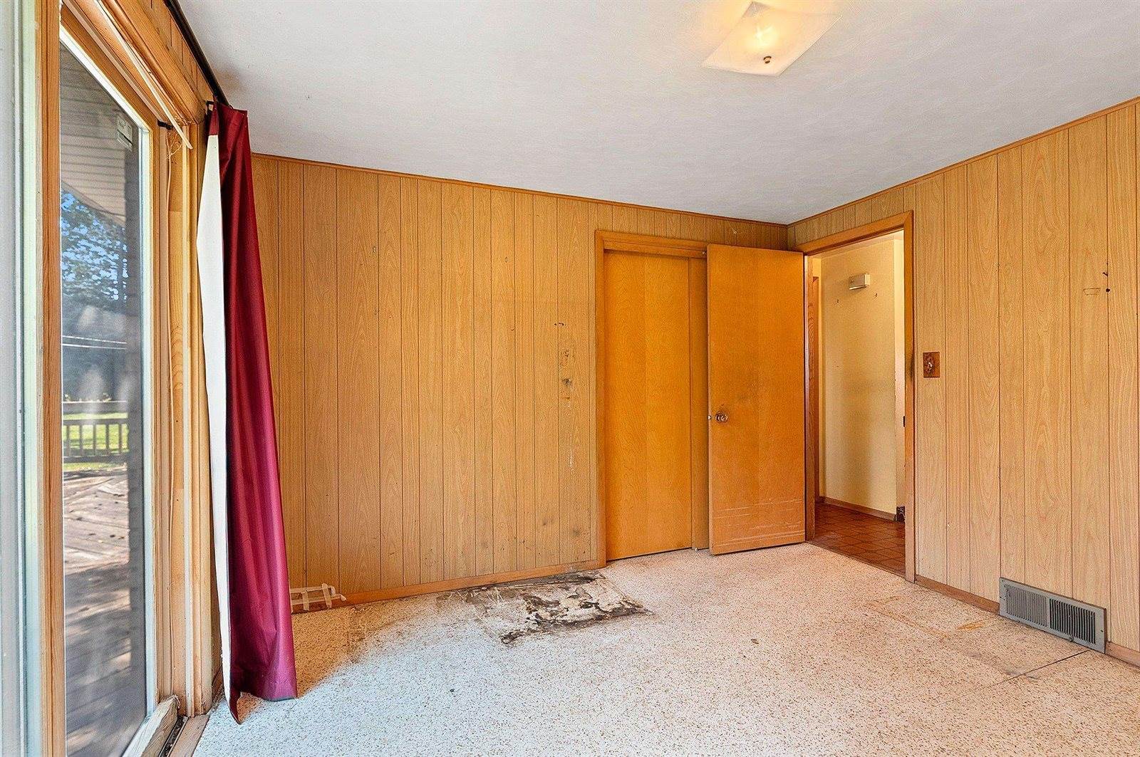 504 North Taylor Street, Green Bay, WI 54303