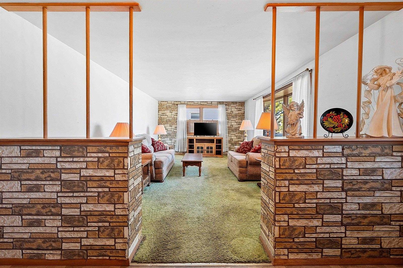 504 North Taylor Street, Green Bay, WI 54303