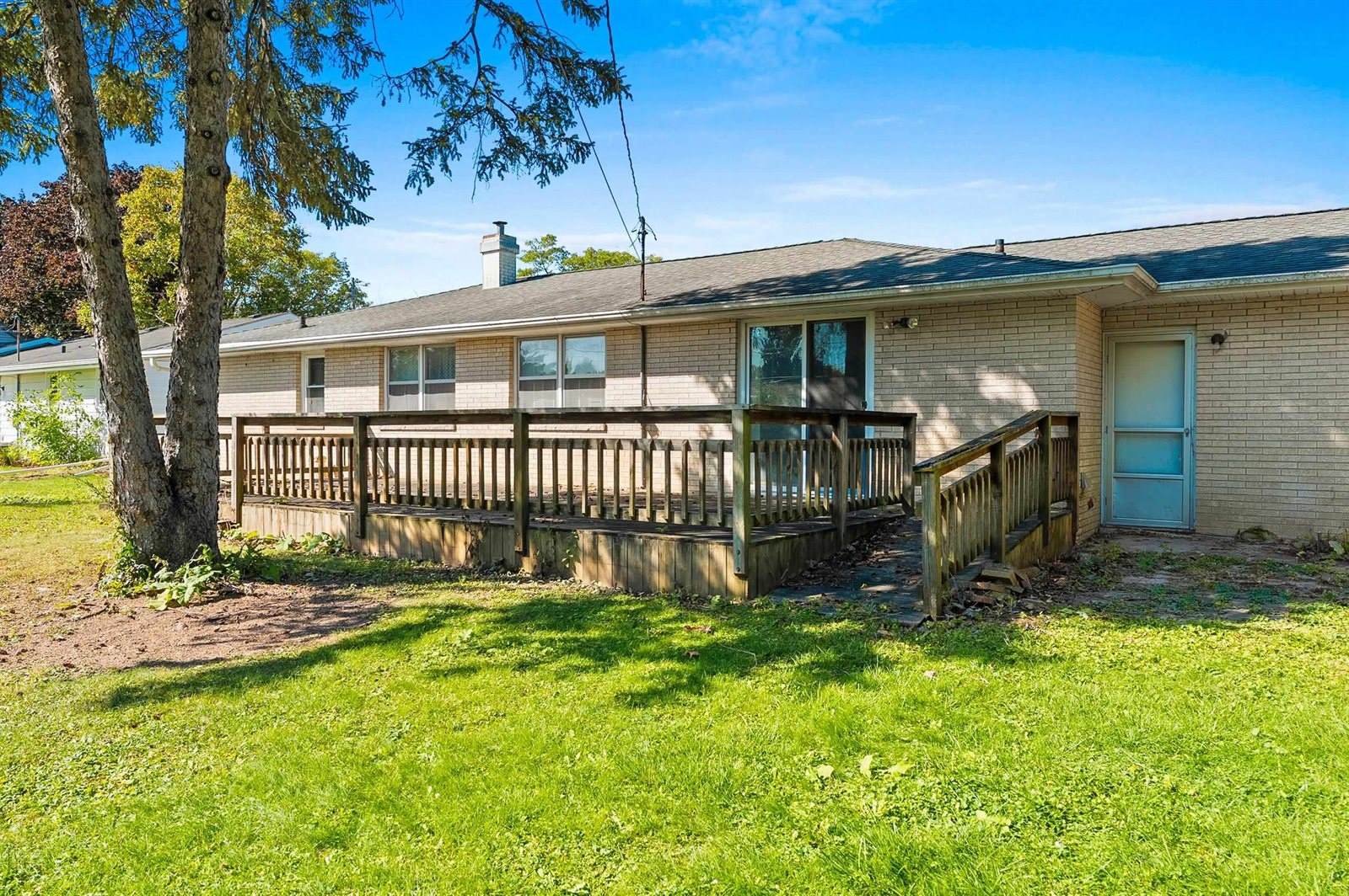 504 North Taylor Street, Green Bay, WI 54303