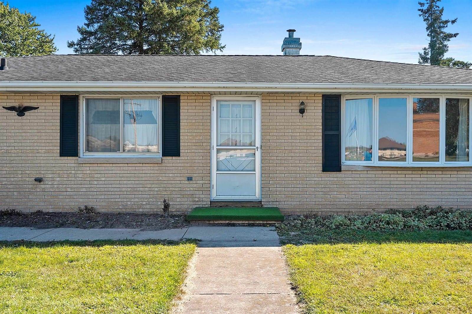 504 North Taylor Street, Green Bay, WI 54303