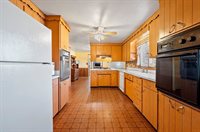 504 North Taylor Street, Green Bay, WI 54303