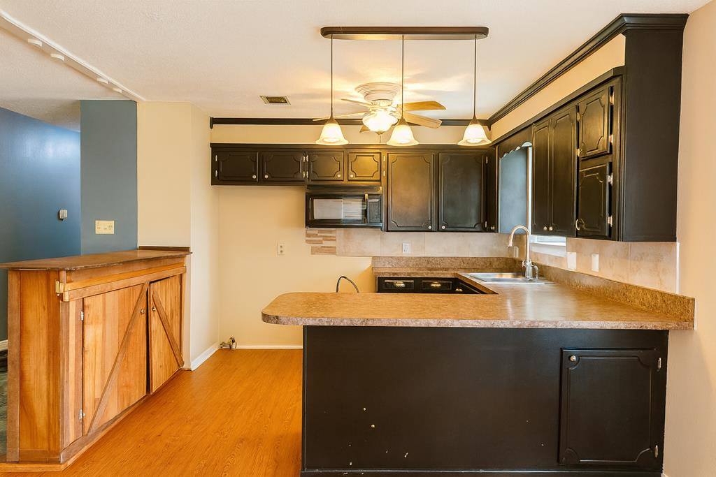 244 Hickerson, Wake Village, TX 75501