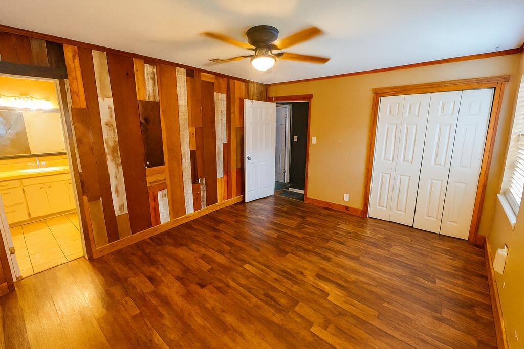 244 Hickerson, Wake Village, TX 75501