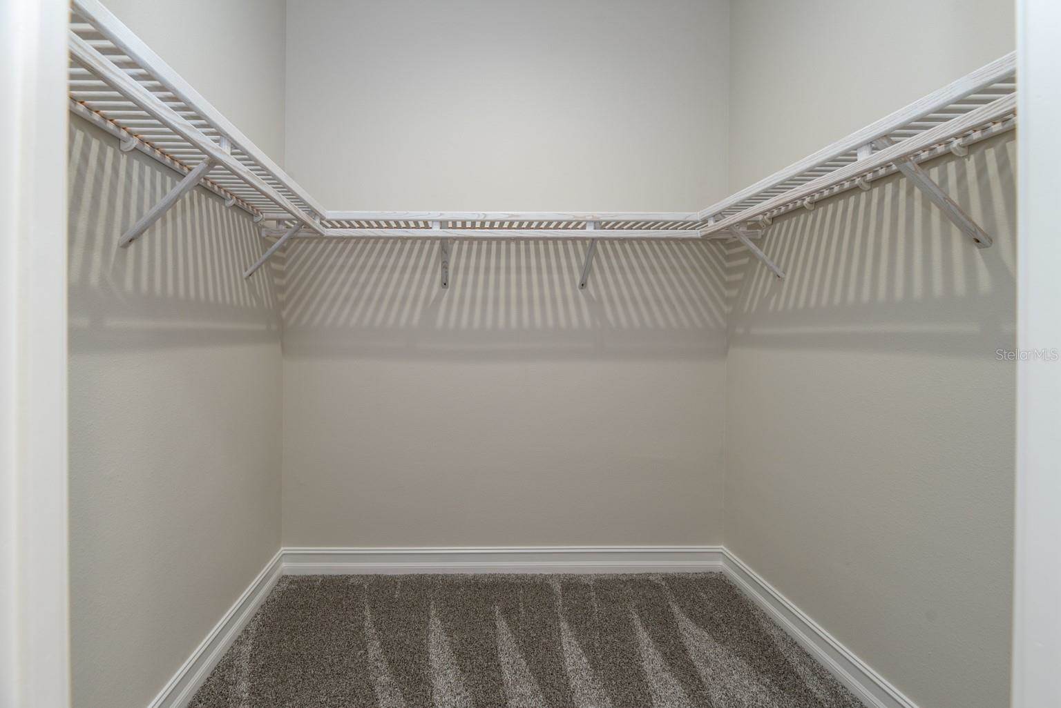 4056 Southern Valley Loop, Brooksville, FL 34601