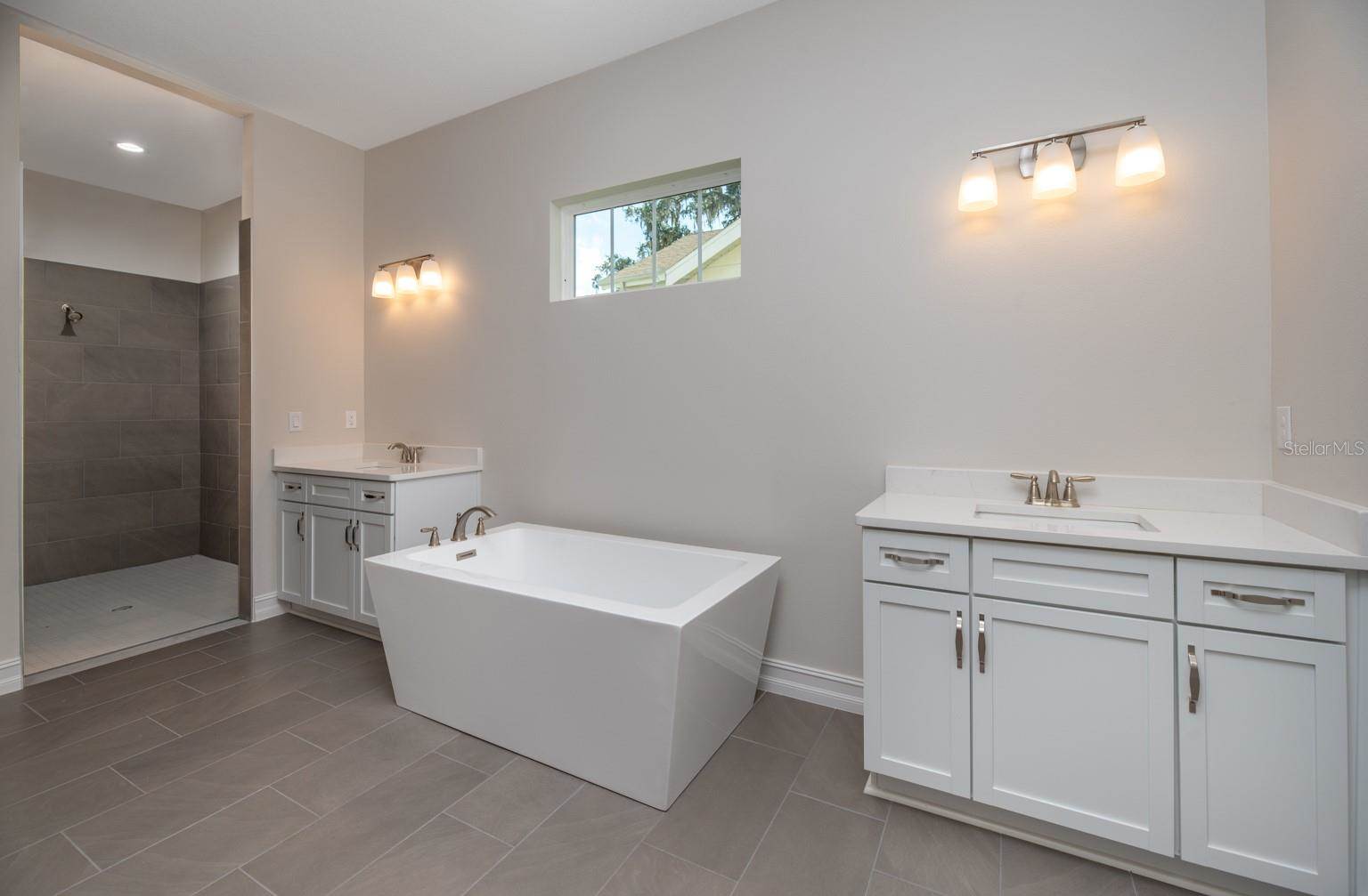 4056 Southern Valley Loop, Brooksville, FL 34601