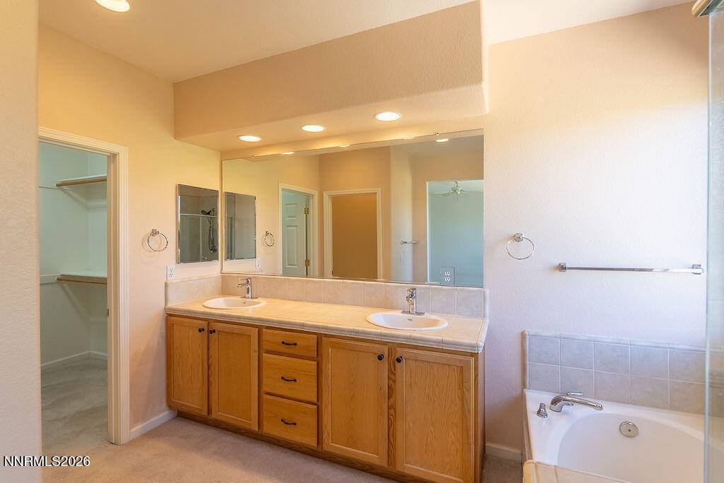 932 Lakeview Drive, Dayton, NV 89403