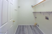 932 Lakeview Drive, Dayton, NV 89403
