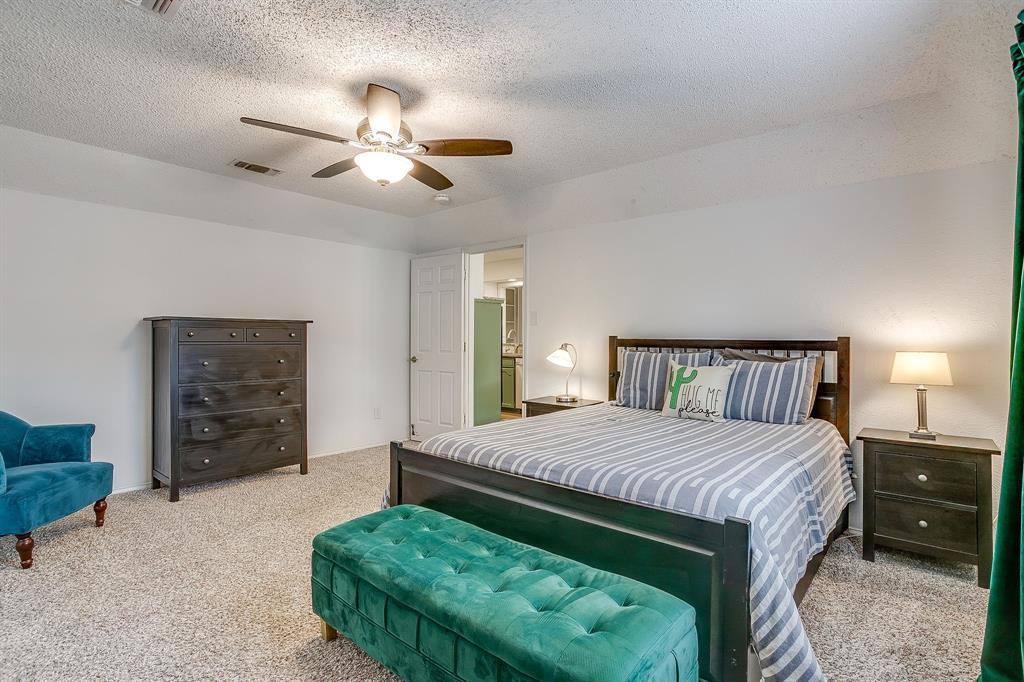 4232 Longleaf Lane, Fort Worth, TX 76137