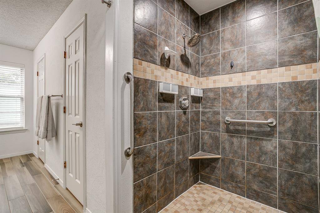 4232 Longleaf Lane, Fort Worth, TX 76137