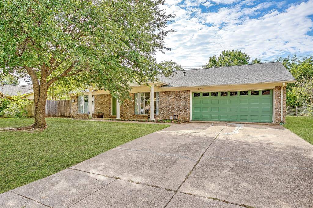4232 Longleaf Lane, Fort Worth, TX 76137