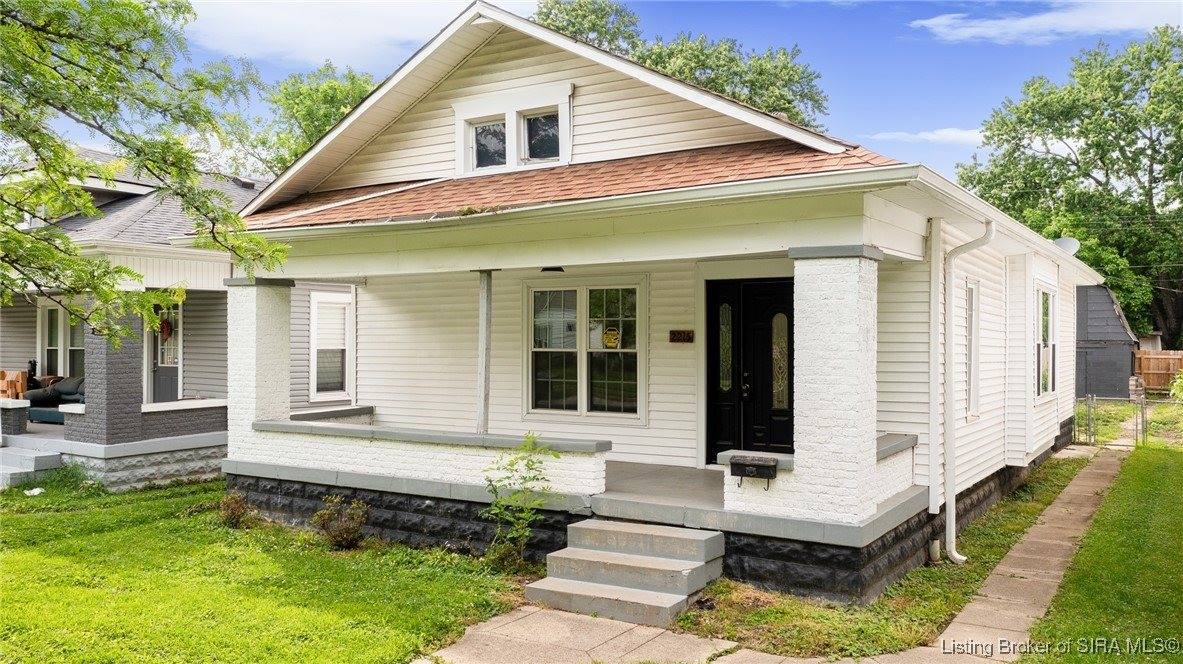 2215 Reno Avenue, New Albany, IN 47150