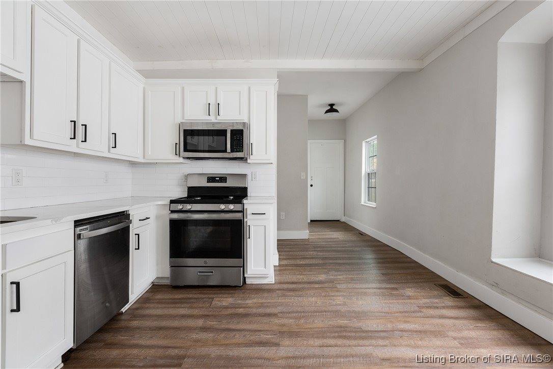 2215 Reno Avenue, New Albany, IN 47150