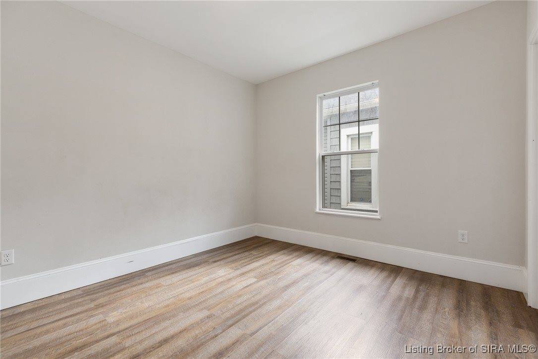 2215 Reno Avenue, New Albany, IN 47150