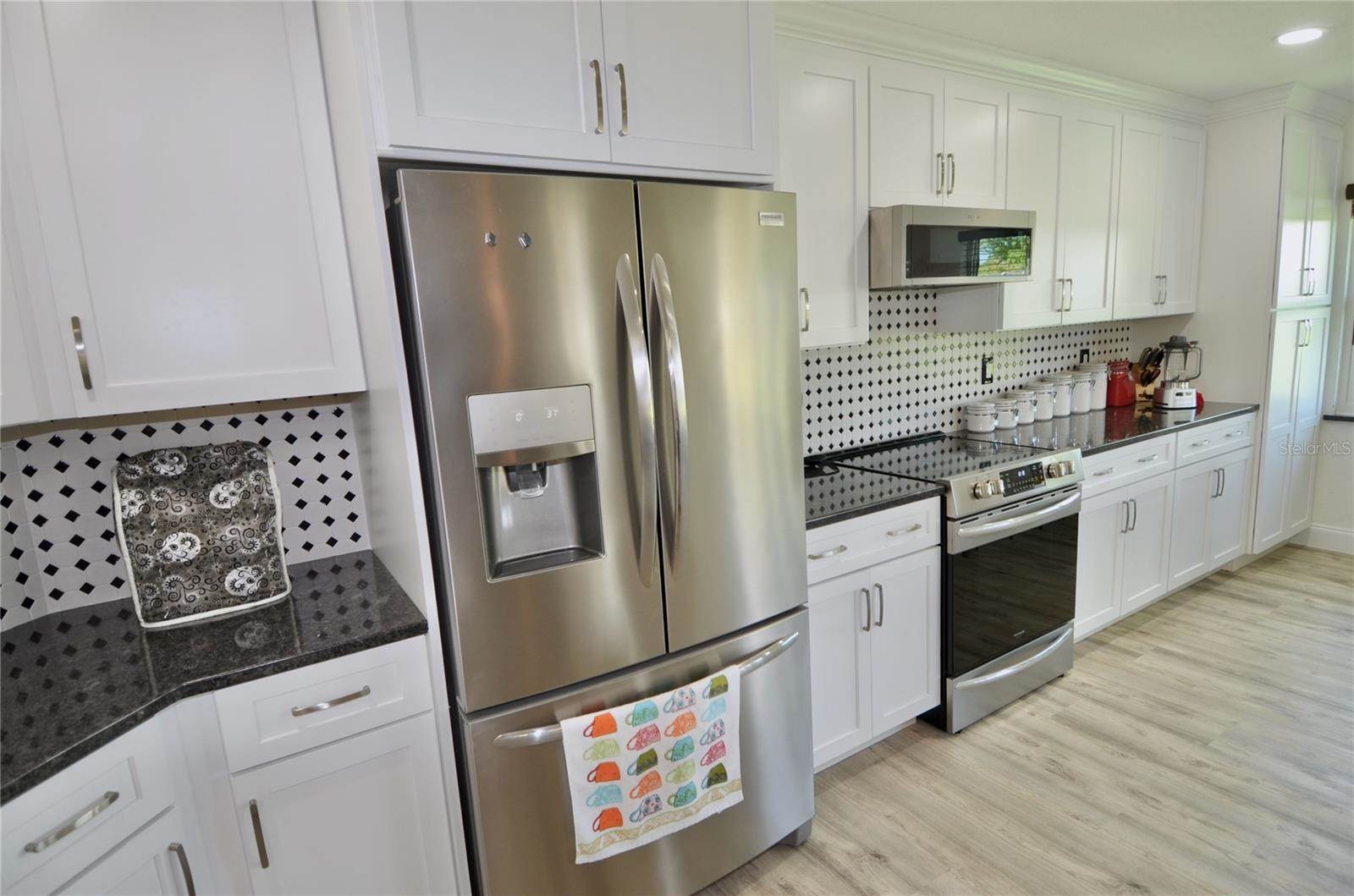 611 Paget Drive, Venice, FL 34293