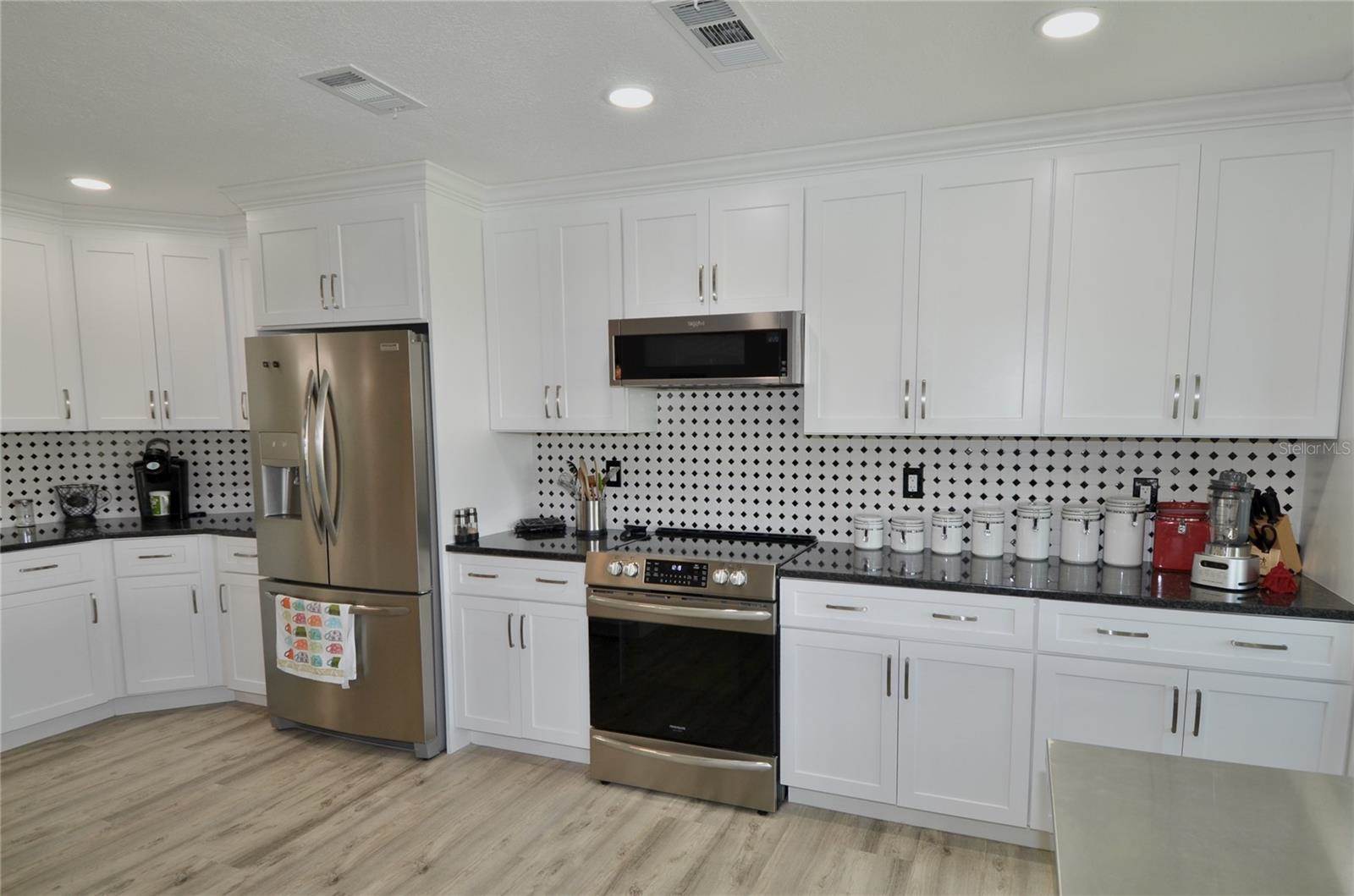 611 Paget Drive, Venice, FL 34293