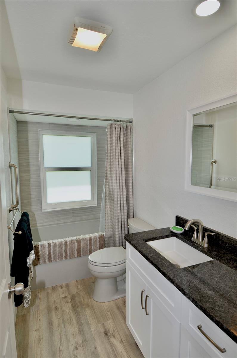 611 Paget Drive, Venice, FL 34293