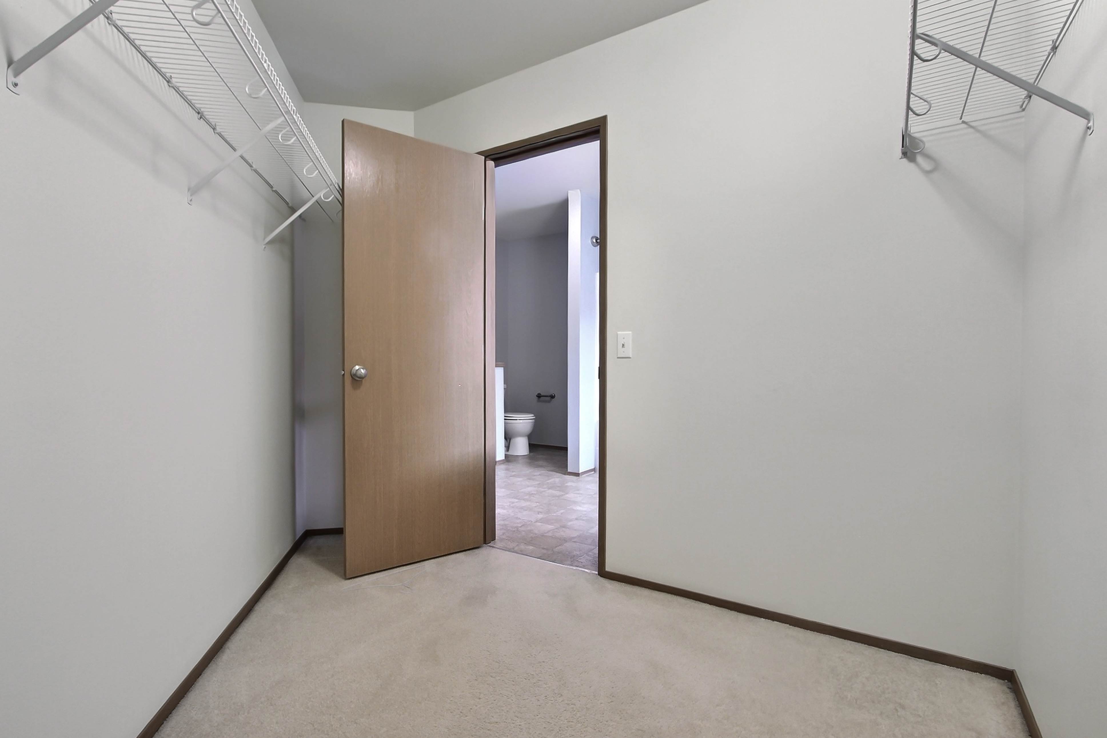 3202 Hoffman Hill Blvd., DuPont, WA 98327