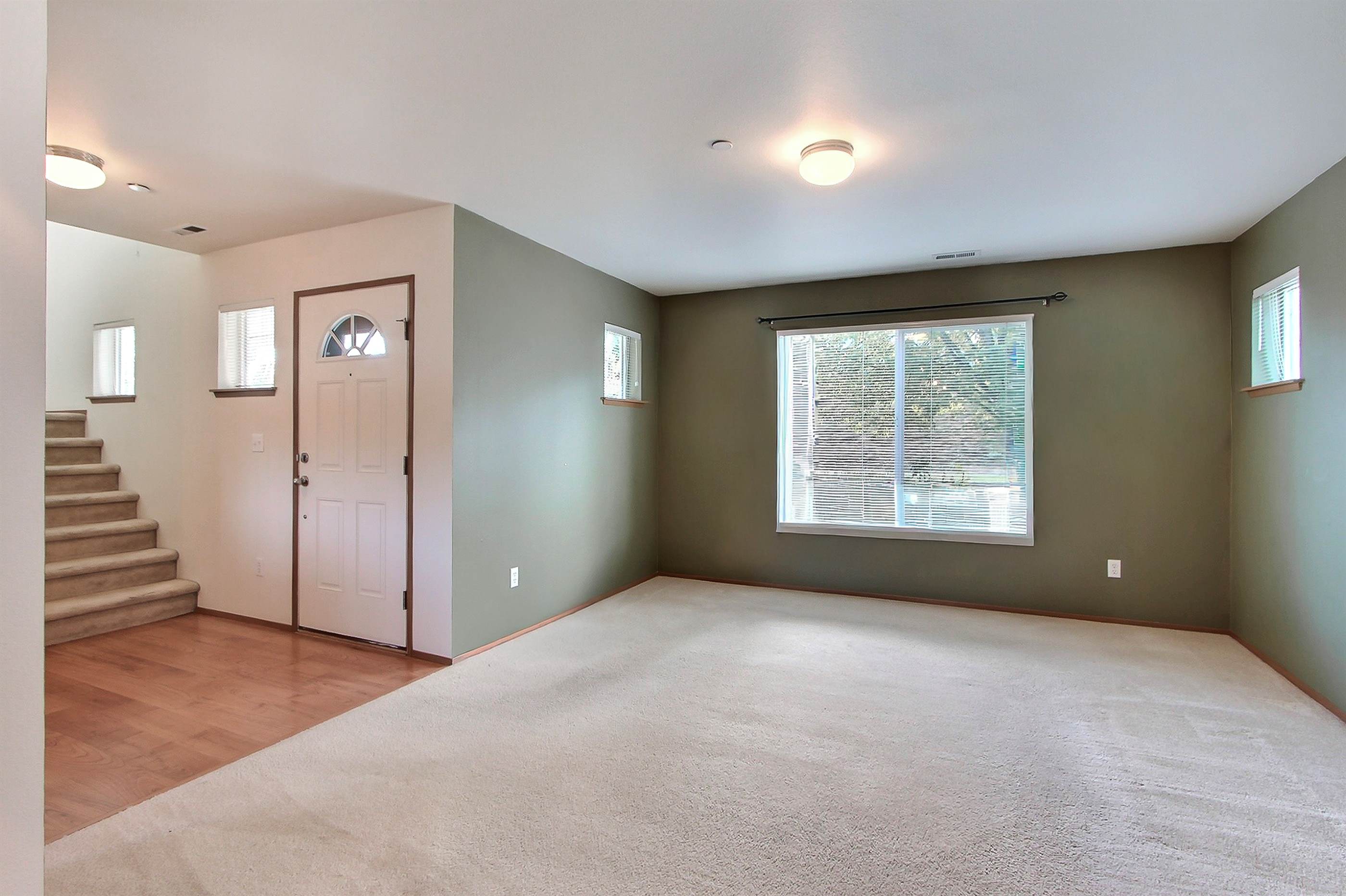 3202 Hoffman Hill Blvd., DuPont, WA 98327