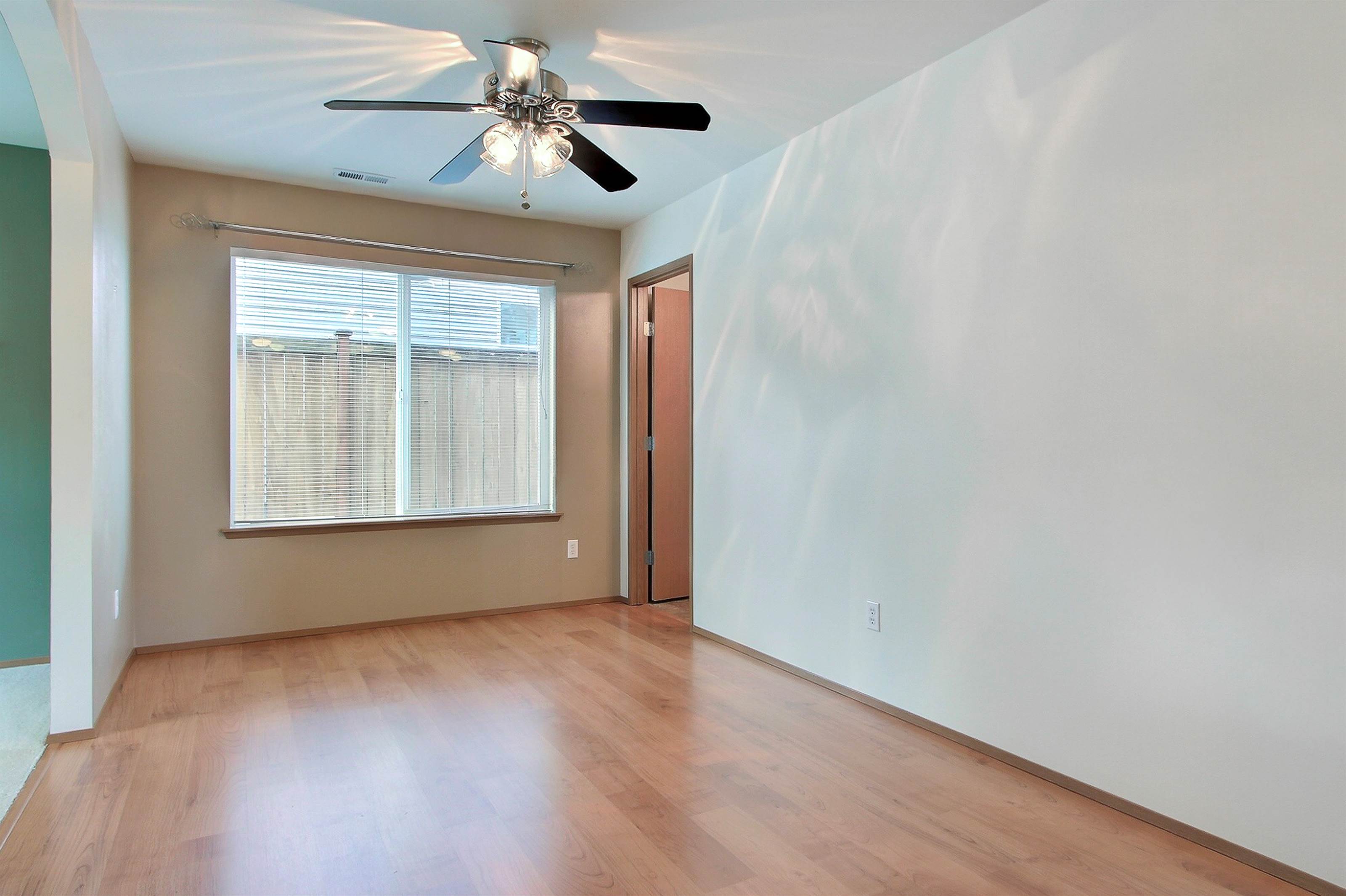 3202 Hoffman Hill Blvd., DuPont, WA 98327