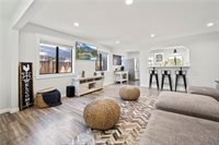 25242 De Wolfe Rd, Newhall, CA 91321