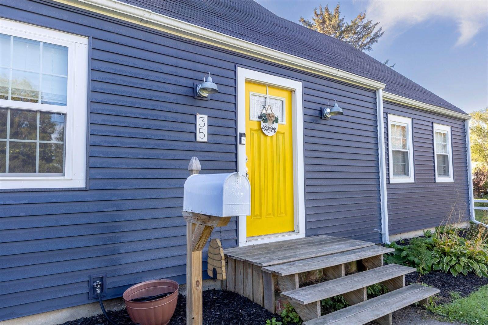 35 North Street, Newport, ME 04953