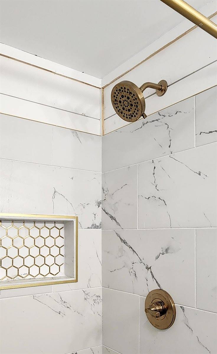 35 North Street, Newport, ME 04953