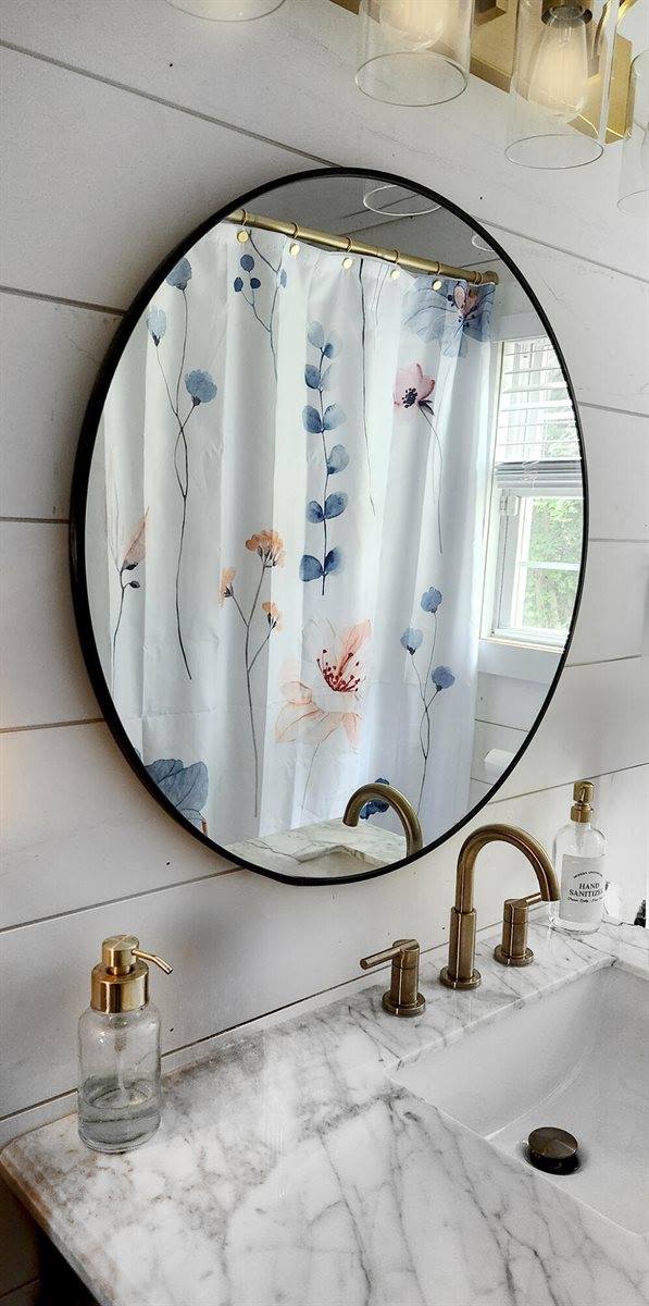 35 North Street, Newport, ME 04953